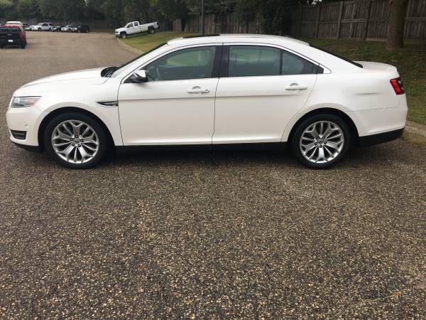 2018 Ford Taurus Limited AWD for sale in Eden Prairie, MN