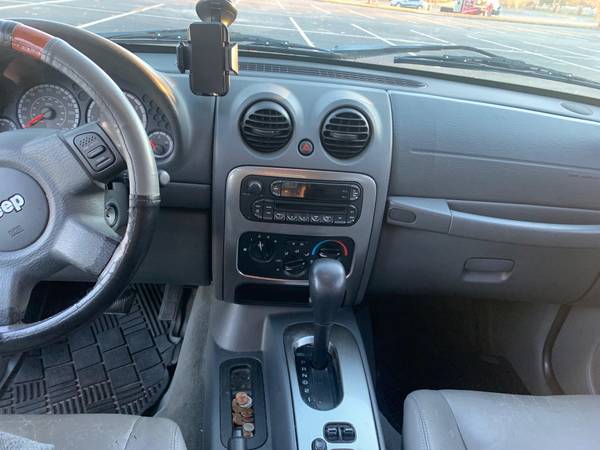 2005 Jeep Liberty Renegade - cars & trucks - by owner - vehicle... for sale in Dacula, GA – photo 13