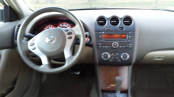 EXTRA CLEAN!! GAS SAVER!! 2007 NISSAN ALTIMA - $4999 - cars & trucks... for sale in Canton, MS – photo 4