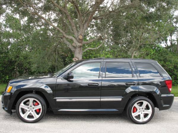 2009 JEEP GRAND CHEROKEE SRT8 *ONE OWNER ONLY 4,900 MILES - cars &... for sale in Sarasota, FL – photo 19