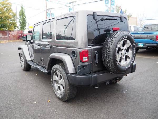 2018 Jeep Wrangler JK Unlimited Sahara **100% Financing Approval is... for sale in Beaverton, OR – photo 6