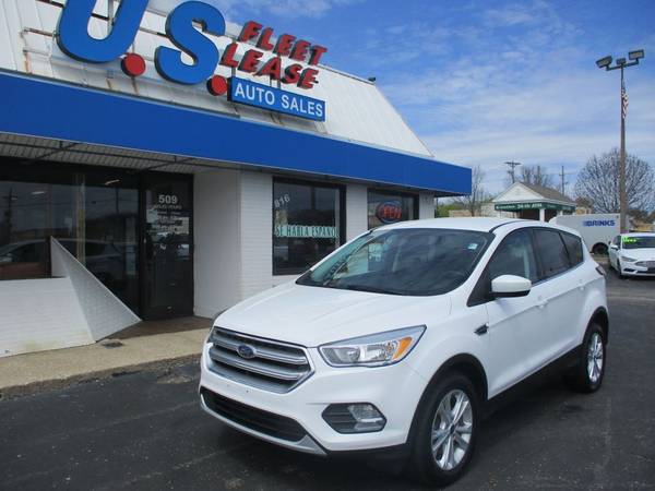 2017 Ford Escape SE - - by dealer - vehicle automotive for sale in BLUE SPRINGS, MO – photo 2