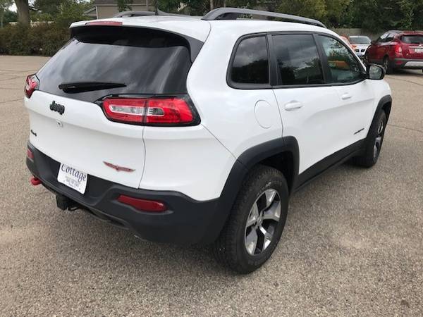 2016 Jeep Cherokee Trailhawk 4x4 - V6- Navigation - 12636 Miles. for sale in Wautoma, WI – photo 7