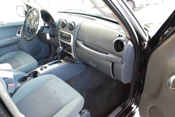 2006 Jeep Liberty 4x4 4WD Limited Edition Sport Utility 4D SUV for sale in Glen Burnie, District Of Columbia – photo 8