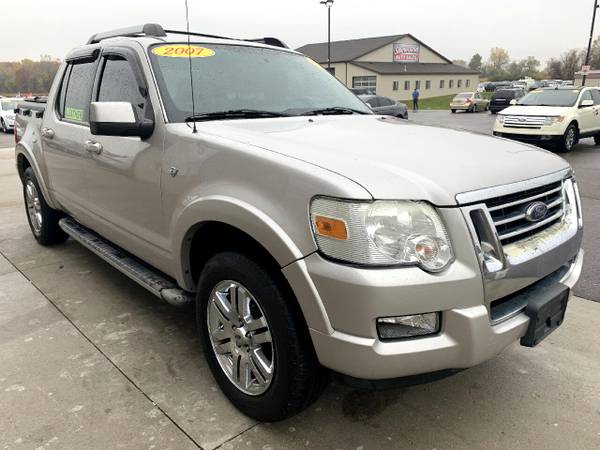 2007 Ford Explorer Sport Trac 4WD 4dr V8 Limited - cars & trucks -... for sale in Chesaning, MI – photo 3