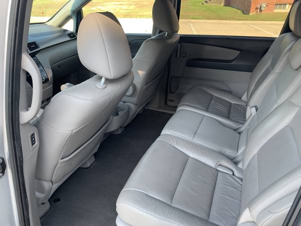 2011 Honda Odyssey EX-L - cars & trucks - by owner - vehicle... for sale in Ballwin, MO – photo 13