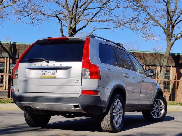 2009 Volvo XC90 AWD 3 row seats - cars & trucks - by owner - vehicle... for sale in Brooklyn, NY – photo 3