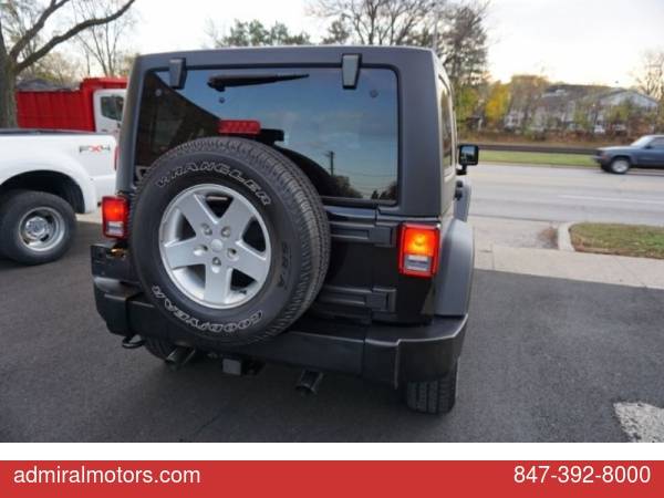 2012 Jeep Wrangler Unlimited 4WD 4dr Sport 4x4, only 43k miles -... for sale in Arlington Heights, WI – photo 6