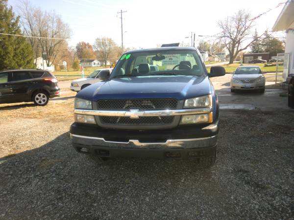 04 CHEVY 4X4 STEP SIDE - cars & trucks - by owner - vehicle... for sale in Osceola, IA – photo 2