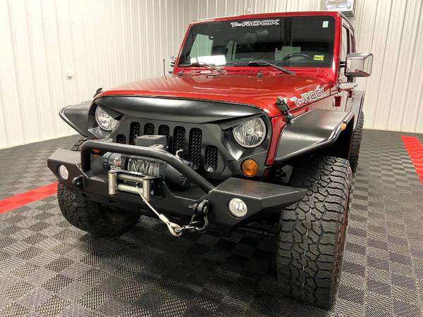 2011 Jeep Wrangler Unlimited Custom Lifted Sport 4x4 suv Maroon for sale in Branson West, AR – photo 15