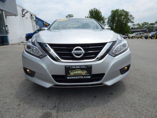 2018 Nissan Altima 2.5 SV Holiday Special for sale in Burbank, IL – photo 19