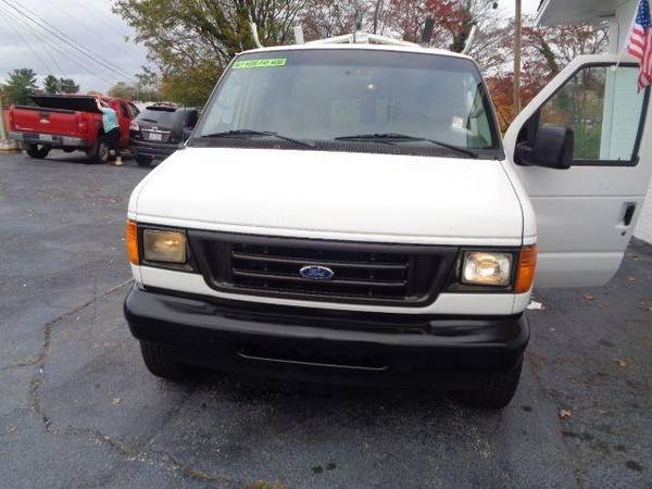 2006 Ford Econoline E-250 ( Buy Here Pay Here ) - cars & trucks - by... for sale in High Point, NC – photo 10