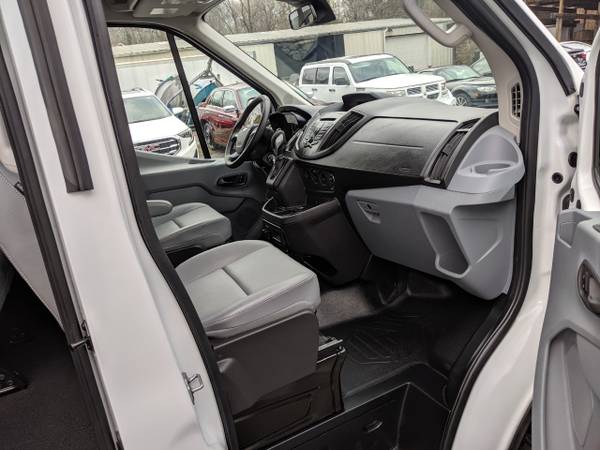 2018 Ford Transit Passenger Wagon T-150 130 Med Roof XL Sliding RH for sale in Darlington, PA – photo 14