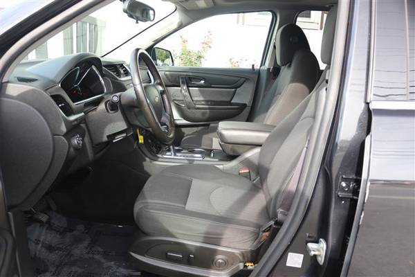 2015 CHEVROLET TRAVERSE, AWD, CLEAN TITLE, 3RD ROW, BACKUP... for sale in Graham, NC – photo 10