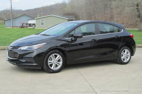 2017 Chevy Cruze LT Hatchback for sale in Lucasville, OH – photo 2