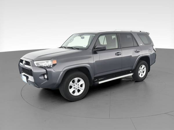 2015 Toyota 4Runner SR5 Sport Utility 4D suv Gray - FINANCE ONLINE -... for sale in Green Bay, WI – photo 3