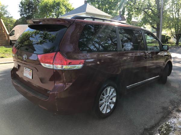 2011 Toyota Sienna AWD 112, 000 Miles! for sale in Brighton, MA – photo 5
