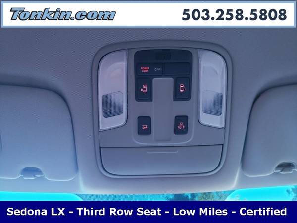 2017 Kia Sedona LX Passenger Van Certified for sale in Gladstone, OR – photo 23