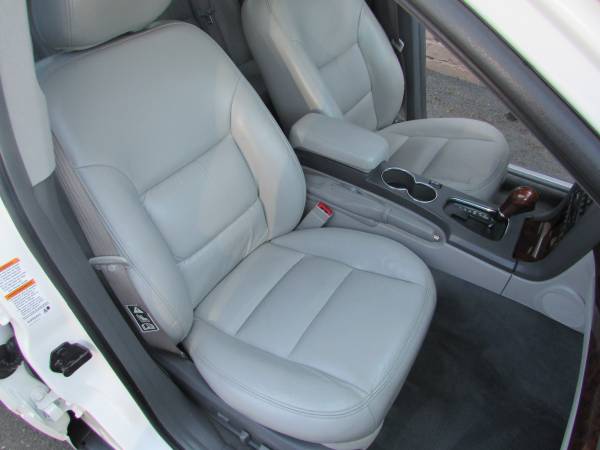 2001 LINCOLN LS V8 WITH 46 SERVICE RECORDS ON CAR FAX 132K MILES for sale in Vancouver, OR – photo 17