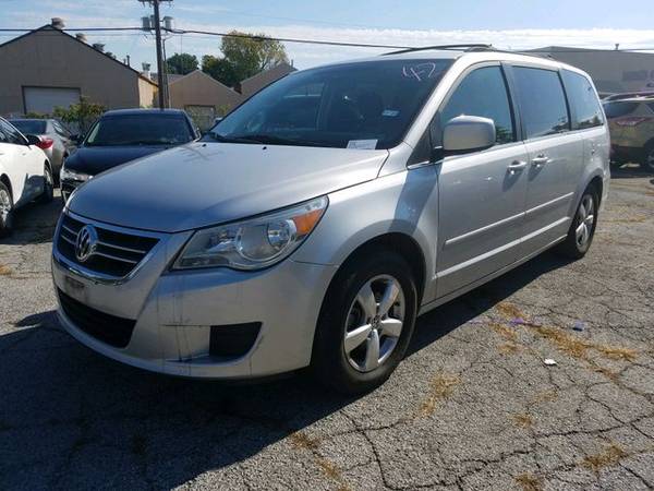 2009 Volkswagen Routan - Financing Available! for sale in Tulsa, OK – photo 3