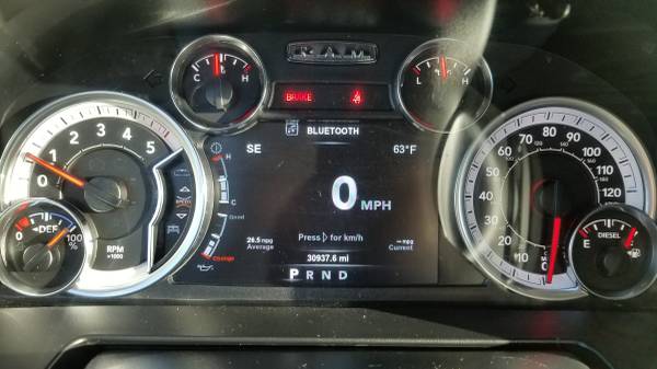 2018 RAM 1500 ECODIESEL 4X4 LOW MILES!! - cars & trucks - by owner -... for sale in Chino Hills, CA – photo 15