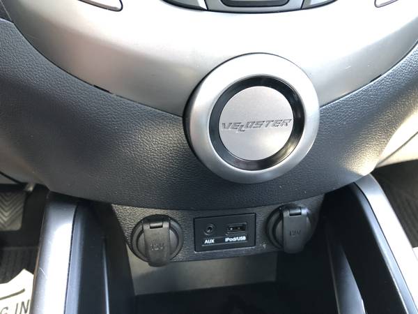 2013 Hyundai Veloster*78K MILES*CLEAN*STICK SHIFT*LIKE NEW* for sale in Monroe, NY – photo 20