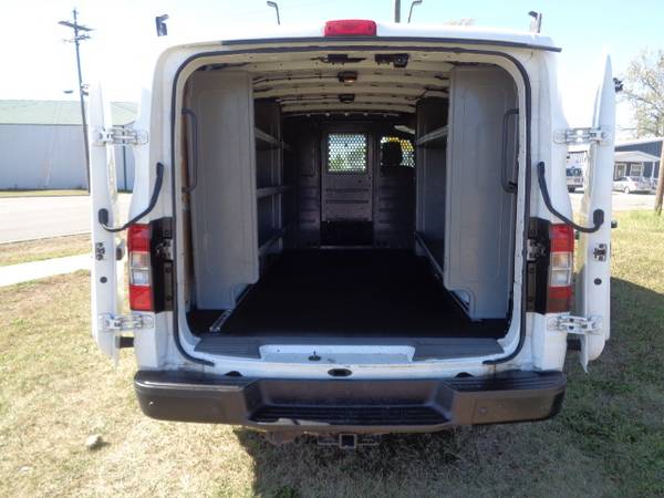 2016 NISSAN NV2500HD CARGO 5.6L V8 76,561 MILES *FINANCING* - cars &... for sale in Rushville, IN – photo 14