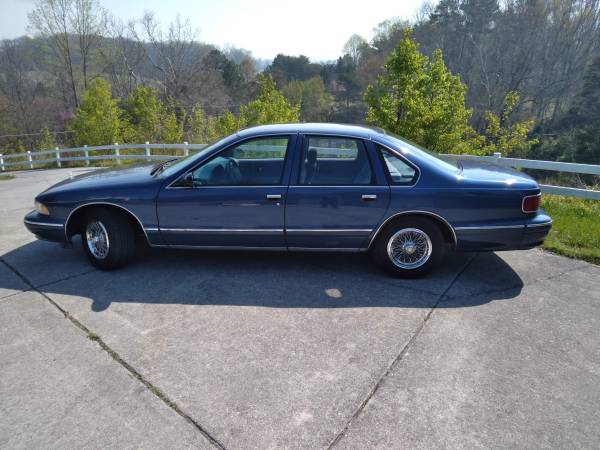 1996 Chevrolet Caprice Classic for sale for sale in Talbott, TN – photo 6