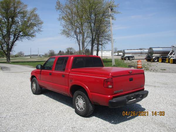 2001 GMC SONOMA CREW CAB 4X4 - - by dealer - vehicle for sale in Perrysburg, OH – photo 2