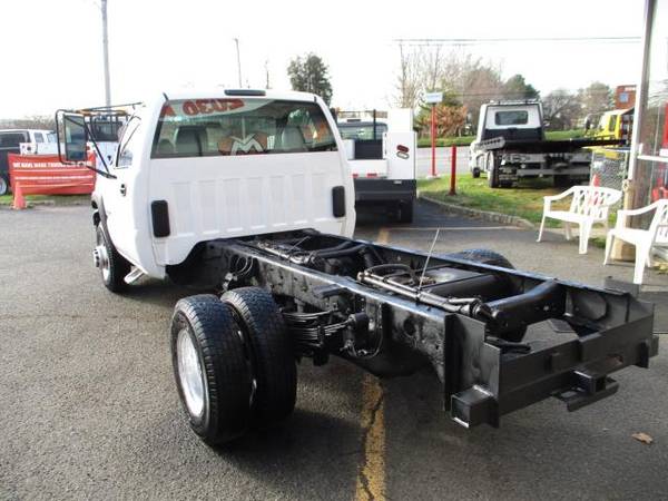 2007 Chevrolet Silverado 3500 Classic REG. CAB 4X4 GAS, CAB CHASSIS... for sale in South Amboy, PA – photo 3