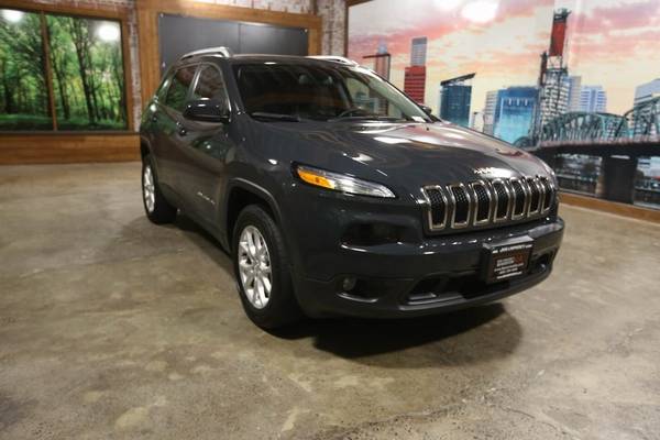 2018 Jeep Cherokee 4x4 4WD Latitude Plus SUV - cars & trucks - by... for sale in Beaverton, OR – photo 22