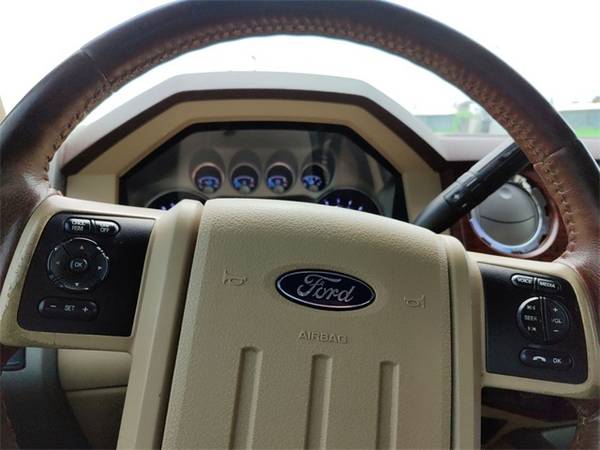 2012 Ford F-250SD King Ranch - - by dealer - vehicle for sale in Chillicothe, WV – photo 21