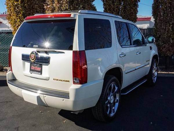 2007 Cadillac Escalade AWD 4dr - cars & trucks - by dealer - vehicle... for sale in Reno, NV – photo 4