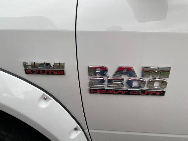 2017 RAM 2500 ST CREW CAB 5.7 HEMI 4x4 - ONE OWNER - SUPER NICE -... for sale in Hardy AR. 72542,, AR – photo 7