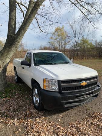 2013 Chevy Silverado - cars & trucks - by owner - vehicle automotive... for sale in Grand Blanc, MI – photo 2