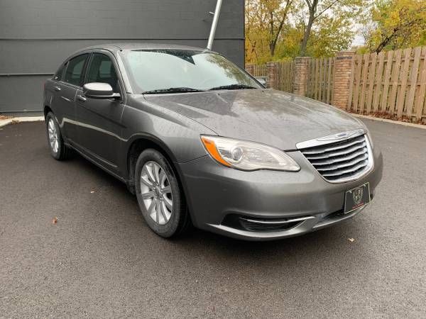2012 Chrysler 200 Touring - cars & trucks - by dealer - vehicle... for sale in Lockport, IL – photo 2