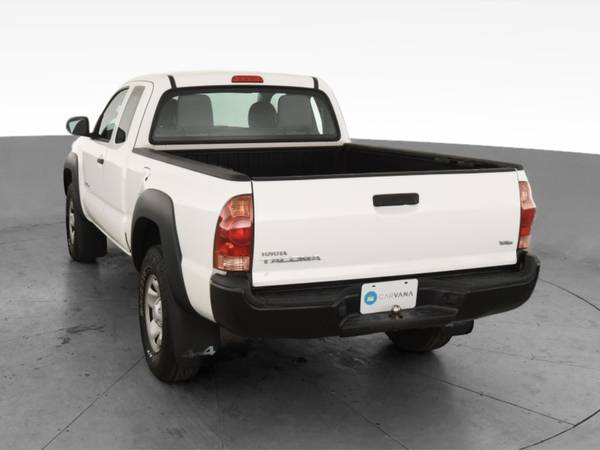 2015 Toyota Tacoma Access Cab Pickup 4D 6 ft pickup White - FINANCE... for sale in Detroit, MI – photo 8