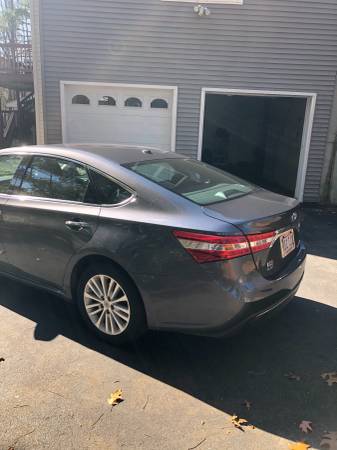 Toyota Avalon Hybrid - cars & trucks - by owner - vehicle automotive... for sale in Dracut, MA – photo 4