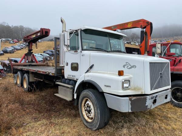 2001 Volvo VE D12C 12 0L Commercial Boom Truck Flatbed - cars & for sale in Ruckersville, VA – photo 6