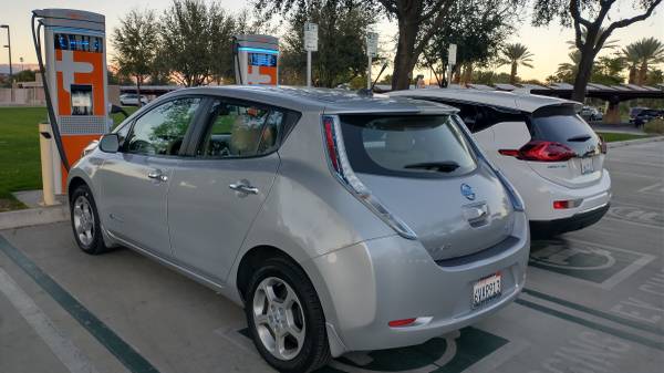 2011 Nissan Leaf SV - cars & trucks - by owner - vehicle automotive... for sale in Palm Desert , CA – photo 3