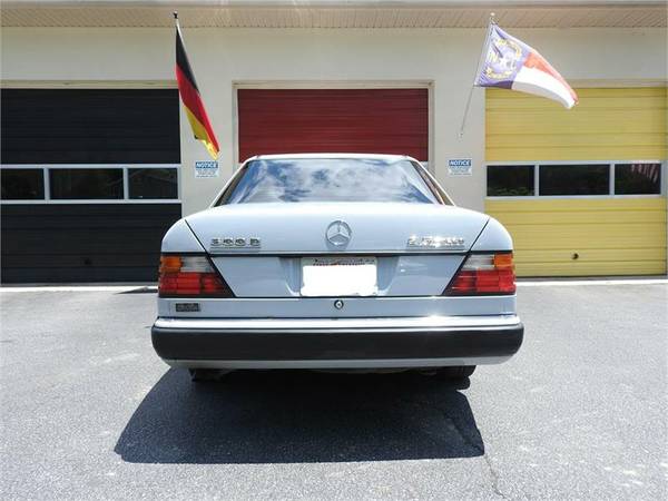 1992 MERCEDES-BENZ 300D for sale in Hendersonville, NC – photo 6