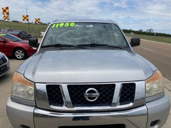 2010 Nissan Titan 2WD Crew Cab SWB XE! WE BUY CARS! - cars & for sale in Killeen, TX – photo 9