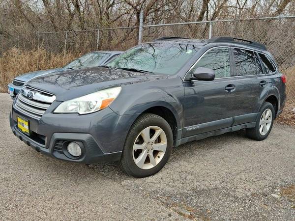 2014 Subaru Outback 2.5i Premium Financing Options Available!!! -... for sale in Libertyville, IL – photo 2