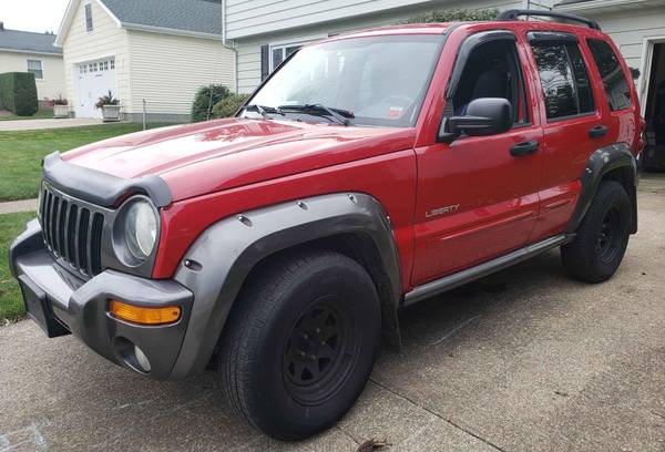 Fun 2003 Jeep Liberty Sport for sale in Erie, PA – photo 3
