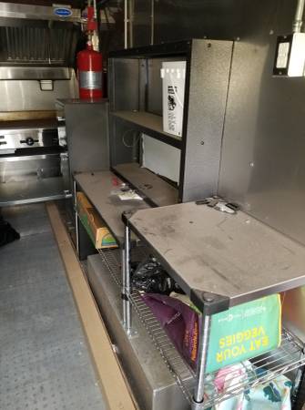 Food Truck with only about 20, 000 miles (BRAND NEW equipment) - cars for sale in Bellevue, WA – photo 6