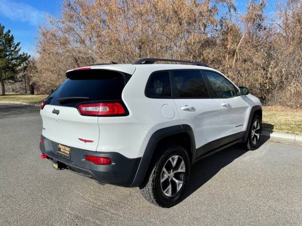 2016 Jeep Cherokee Trailhawk - - by dealer for sale in Pasco, OR – photo 6