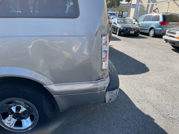 2001 GMC SAFARI JUST 101000ML - - by dealer - vehicle for sale in Daly City, CA – photo 14