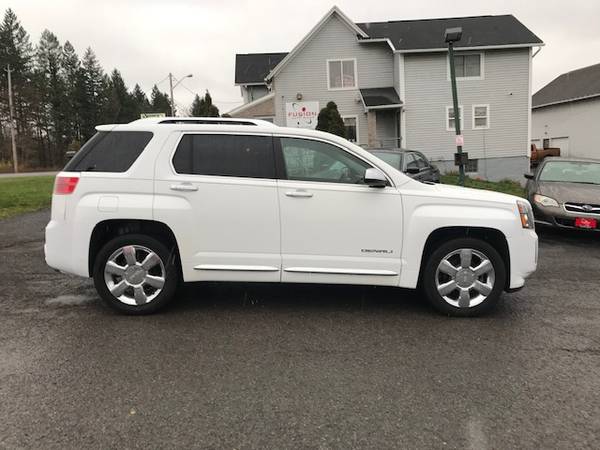 2013 GMC Terrain Denali AWD SUV with Leather Interior, DVD and for sale in Spencerport, NY – photo 3