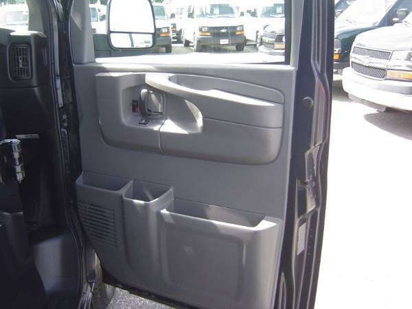 2011 Chevrolet Express Passenger AWD 1500 135 1LT for sale in Waite Park, MN – photo 10