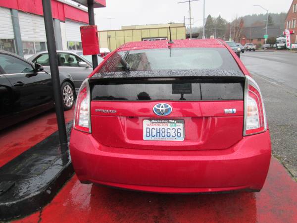 2013 Toyota Prius Three Hybrid - - by dealer - vehicle for sale in Centralia, OR – photo 5